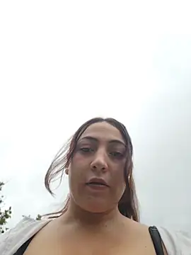 VickyHoult online show from 06/07/26, 10:24