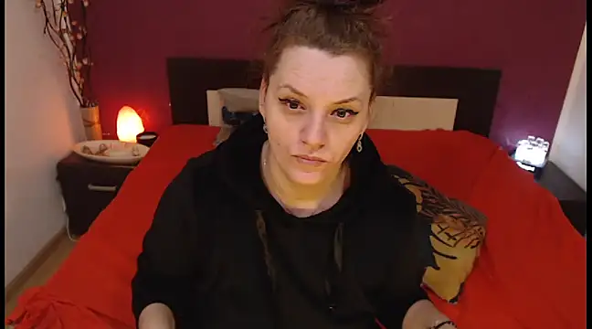 rahelhot online show from 01/01/25, 07:52