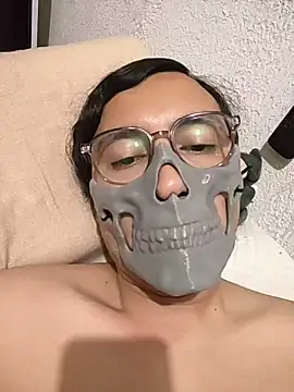 HardestPepe online show from 03/27/26, 07:14