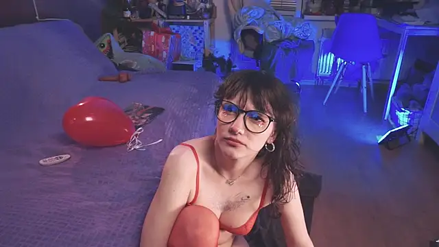 juby yuby online show from 02/14/25, 05:03