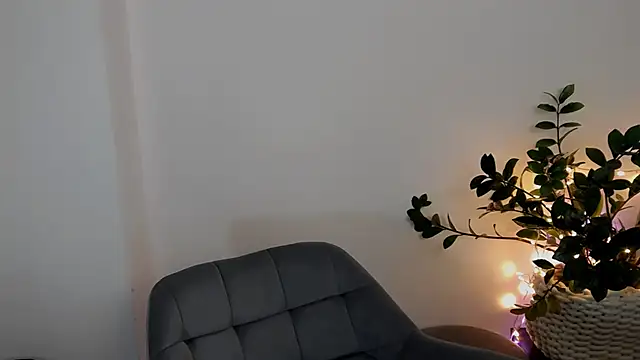 Xentthia online show from 11/03/25, 08:59