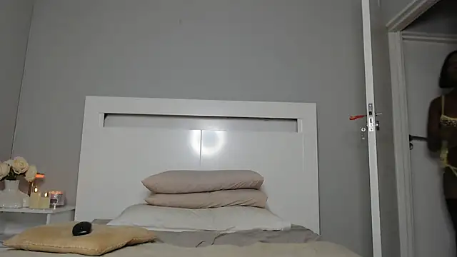 JasminBrown online show from 05/04/26, 04:36