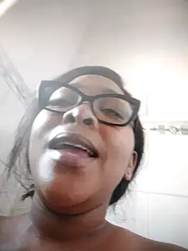 Snapshot of sexyTHANDO chatting on 01/30/25, 02:15 sexyTHANDO online show from 01/30/25, 02:15