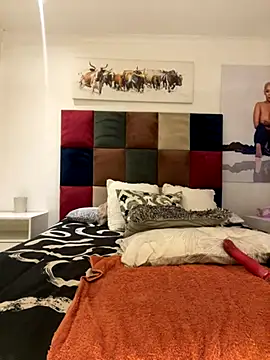 Snapshot of sexyTHANDO chatting on 10/26/25, 08:15 sexyTHANDO online show from 10/26/25, 08:15