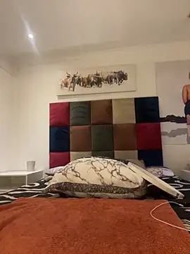 Snapshot of sexyTHANDO chatting on 10/29/25, 08:54 sexyTHANDO online show from 10/29/25, 08:54