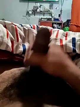 Gerardo31017 online show from 11/07/25, 02:50