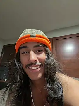 Snapshot of jrrichforever chatting on 11/30/25, 12:14 jrrichforever online show from 11/30/25, 12:14