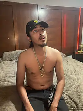 Snapshot of jrrichforever chatting on 03/02/26, 12:35 jrrichforever online show from 03/02/26, 12:35