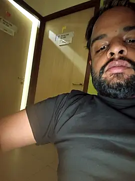 yashu9 online show from 03/22/26, 11:08