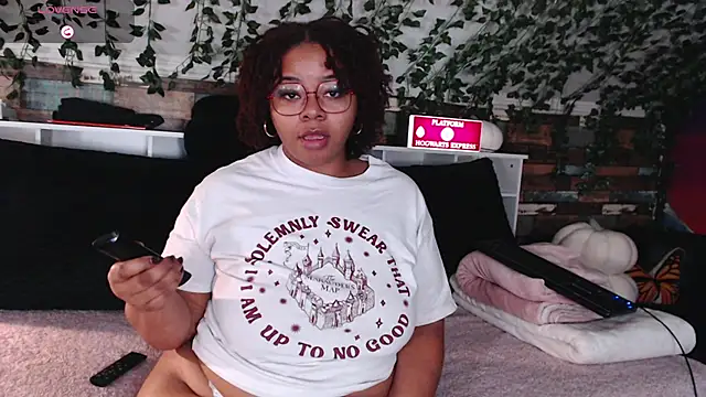 -khayaparker online show from 12/22/24, 11:11