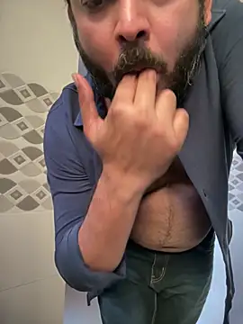 Spicy aryan online show from 12/20/25, 08:32