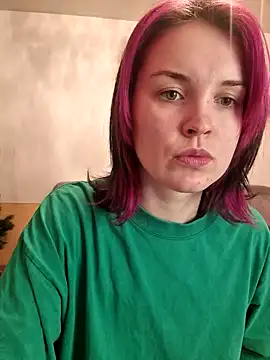 Snapshot of LazyTanukii chatting on 12/08/24, 12:19 LazyTanukii online show from 12/08/24, 12:19