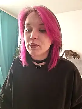 Snapshot of LazyTanukii chatting on 12/09/24, 04:12 LazyTanukii online show from 12/09/24, 04:12