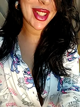 Queen sousou online show from 12/04/25, 01:31