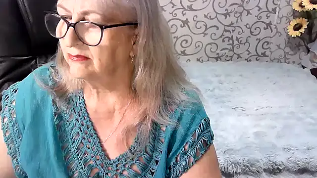 LolkaAlyss online show from 10/22/25, 07:02