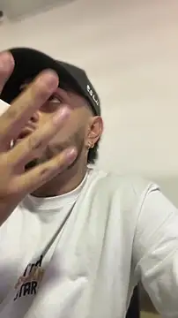dereck fiore online show from 06/25/26, 07:18