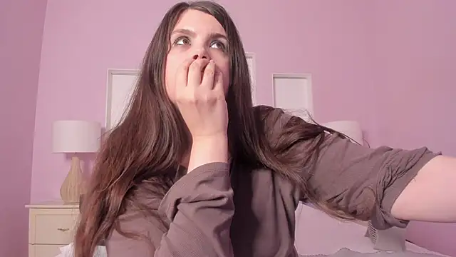 BattyMoll online show from 12/21/25, 03:41