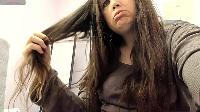 BattyMoll online show from 04/07/26, 03:45