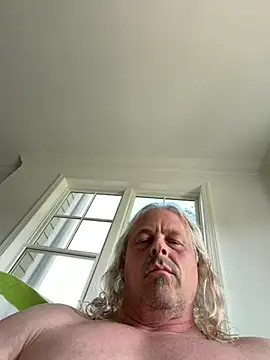 Snapshot of zeus337 chatting on 07/15/26, 07:08 zeus337 online show from 07/15/26, 07:08
