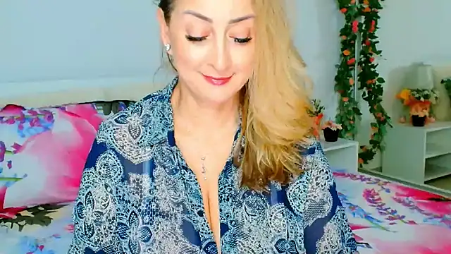 Tyana40 online show from 03/07/25, 02:25