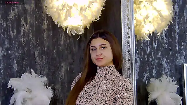 NicolePlay online show from 01/18/25, 05:52