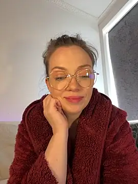 FemDom RubyKnightXXO online show from 09/17/25, 01:57