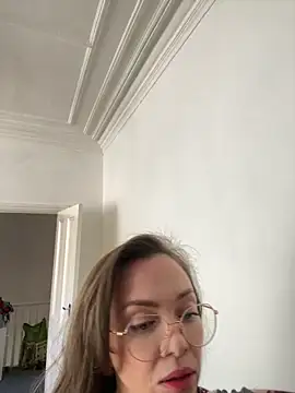 FemDom RubyKnightXXO online show from 10/05/25, 09:29