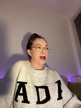 FemDom RubyKnightXXO online show from 11/01/25, 05:15