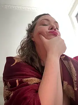 FemDom RubyKnightXXO online show from 04/12/26, 01:27