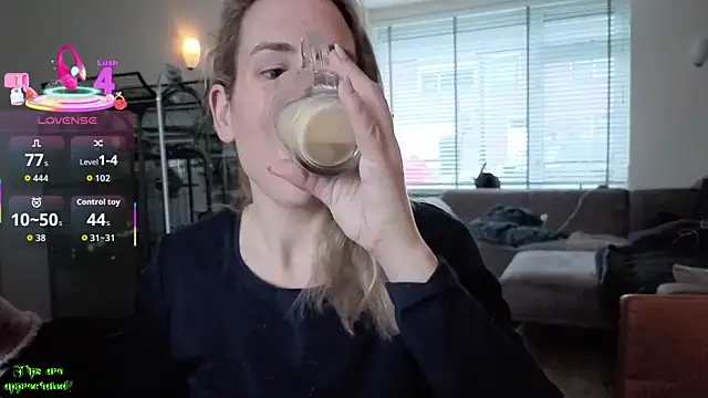 NaomiAndFriends online show from 02/13/26, 08:32