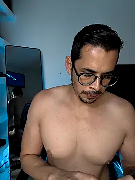 towers j online show from 10/31/25, 09:05