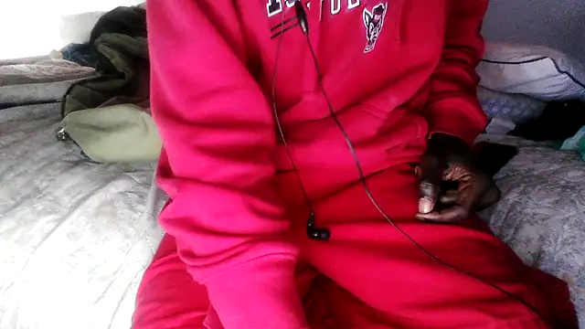 RinsingWood84 online show from 12/19/24, 03:30