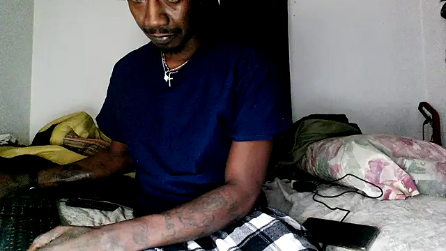 RinsingWood84 online show from 01/22/25, 06:42