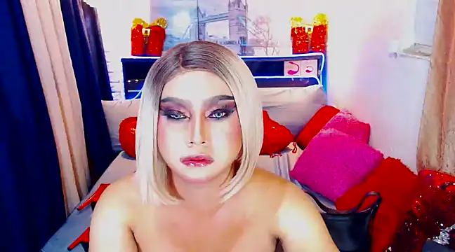 Snapshot of TsGoddessNhicolle chatting on 01/16/25, 11:48 TsGoddessNhicolle online show from 01/16/25, 11:48