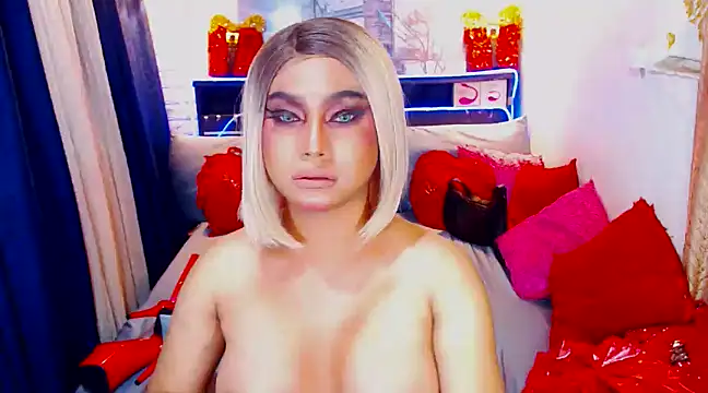 Snapshot of TsGoddessNhicolle chatting on 01/25/25, 02:04 TsGoddessNhicolle online show from 01/25/25, 02:04