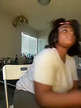 DancingLemonade online show from 02/04/25, 07:11