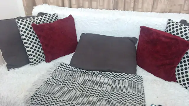 Snapshot of MsMelyssaxx chatting on 01/12/25, 03:36 MsMelyssaxx online show from 01/12/25, 03:36