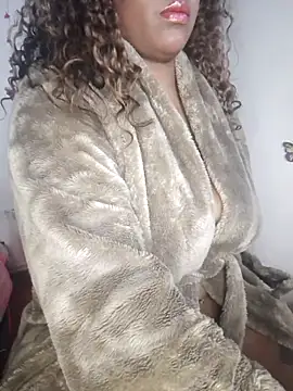 sharom smith1 online show from 09/18/25, 08:27