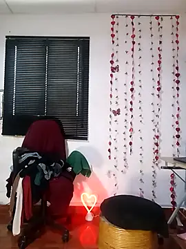 sharom smith1 online show from 03/12/26, 02:12