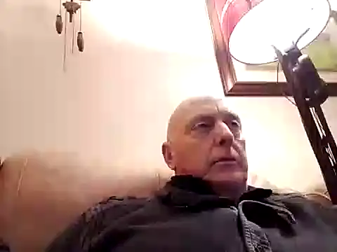 keeenn11 online show from 02/15/25, 07:39