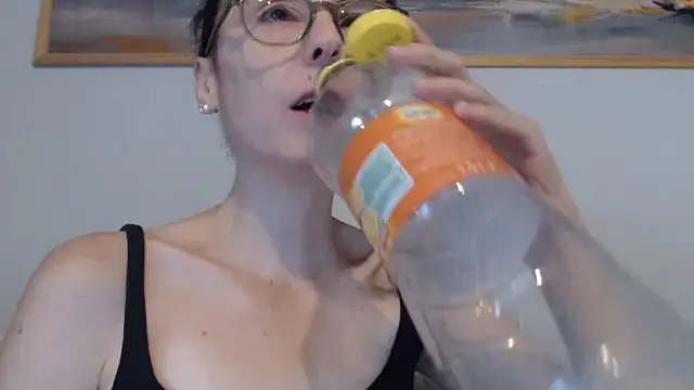 cleophee online show from 09/19/25, 05:53