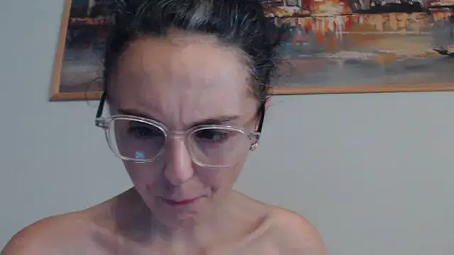 Snapshot of cleophee chatting on 07/04/26, 06:41 cleophee online show from 07/04/26, 06:41