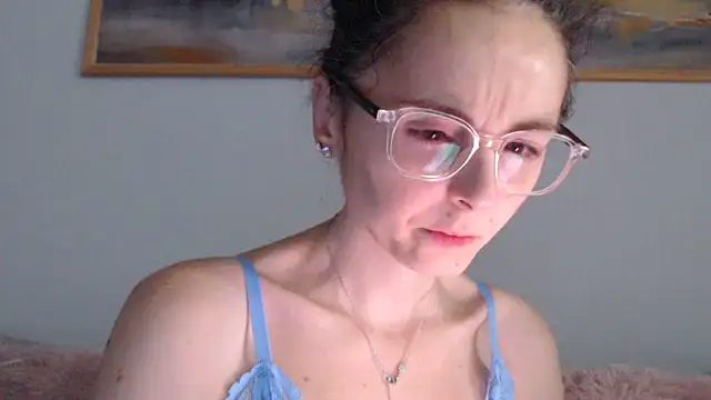 Snapshot of cleophee chatting on 07/07/26, 06:47 cleophee online show from 07/07/26, 06:47