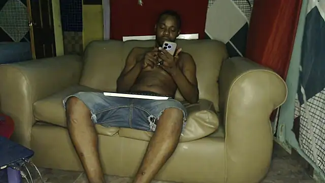 Snapshot of Tirichexxx chatting on 12/28/24, 10:34 Tirichexxx online show from 12/28/24, 10:34