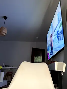 Snapshot of kataryna69 chatting on 10/08/25, 05:21 kataryna69 online show from 10/08/25, 05:21