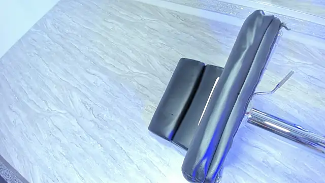 Tamara 18 online show from 04/01/26, 02:58