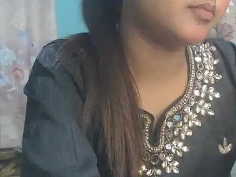 NancyRuvi online show from 02/15/26, 04:14