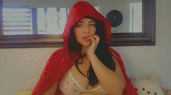 Snapshot of Aleska__Bell chatting on 01/28/25, 03:35 Aleska  Bell online show from 01/28/25, 03:35