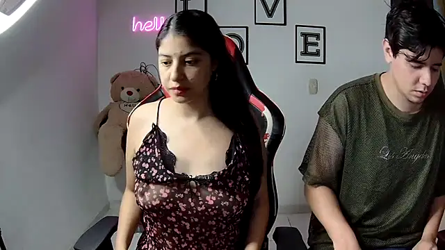 kim sex hot online show from 10/18/25, 03:24