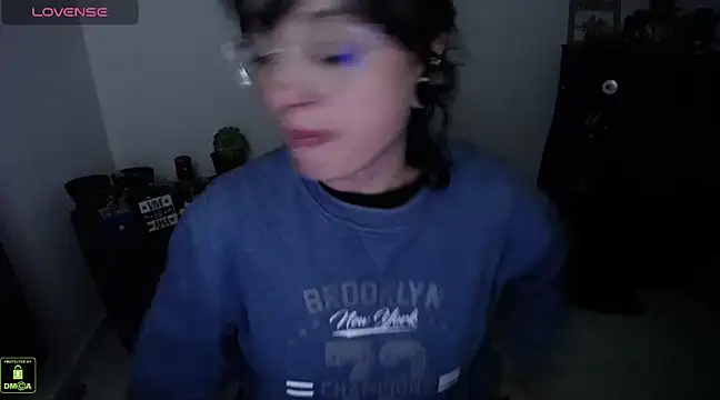 Snapshot of Alexa-Sweet69 chatting on 12/19/24, 02:01 Alexa-Sweet69 online show from 12/19/24, 02:01